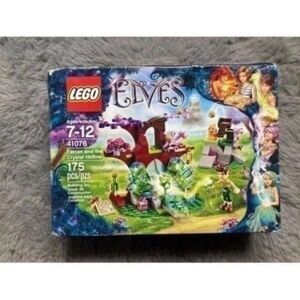 Elves Farran and the crystal hollow LEGO set